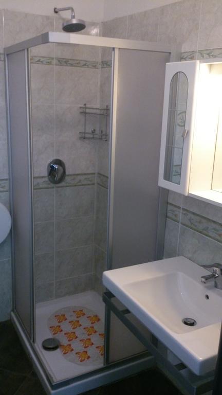 Hotel Paradise Bruzolo Pokoj fotografie